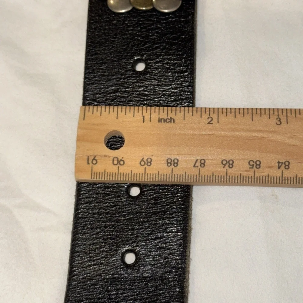 Men's Leather Island Sak's Fifth Ave Leather Studded Black Belt Size 34 Rare